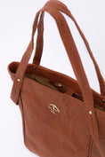 Load image into Gallery viewer, Tokyo Totebag Pinatex - Mocha Brown