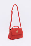 Load image into Gallery viewer, London Sadle Bag Pinatex - Cherry Red
