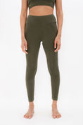 Load image into Gallery viewer, Munich Ankle Length Legging - Green Ash
