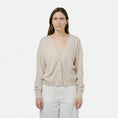 Load image into Gallery viewer, Ulaanbaatar Cardigan - Off White
